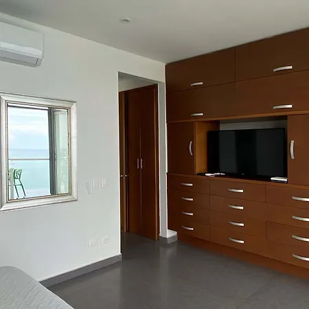 Amazing 3br With Ocean View In Marbella *